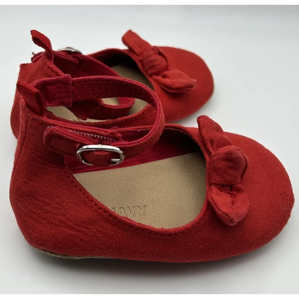 Old Navy Mary Jane Shoes‎  6-12 Months
